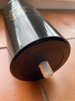 KONDENZÁTORY 3300 uF/400V - 2