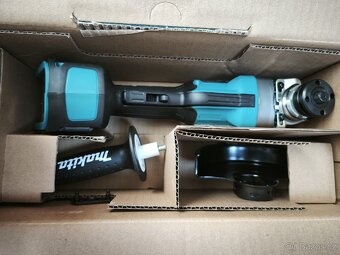 Makita XGT GA029GZ - 2
