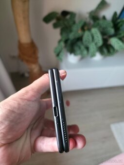 Honor Magic v3 - 2