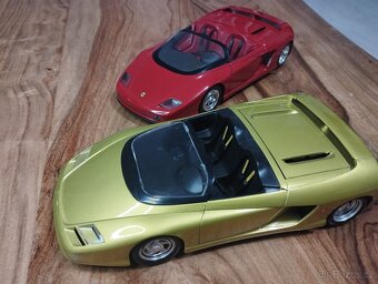 Ferrari Mythos 1/18 - 2