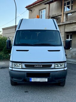 Iveco Daily 35C12 6 míst Maxi verze původ ČR - 2