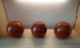 Keramické stínítka světel. - 2