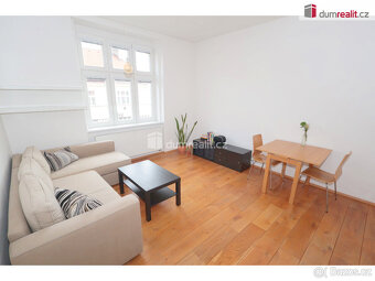 Světlý byt 2+kk, 51 m2, po kompletní rekonstukci, zařízený,  - 2