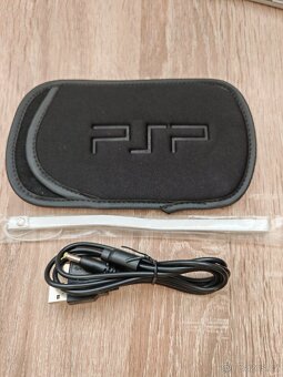 Psp 3004 PlayStation silver - 2