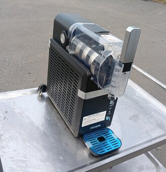 Výrobník ledové tříště Frozen - 2