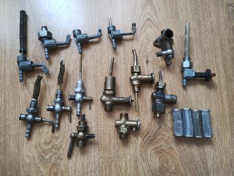 Originál JAWA ČZ palivové kohoutky - 2