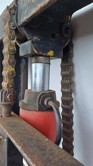 Prodam dily z vysokozdizneho voziku Desta 1622 - 2