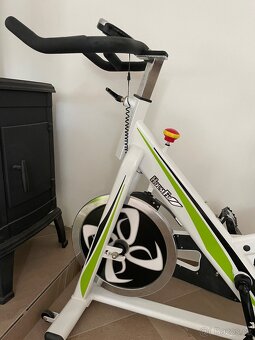 cyklotrenazer - rotoped housefit hb 8237 top stav - Levne - 2