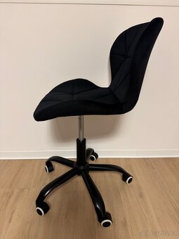 Otočná židle k psacímu stolu - 2