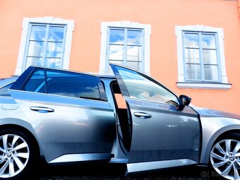 ŠKODA Superb Combi L&K 2,0 TDI 140 kW DSG 4x4 PANORAMA - 2