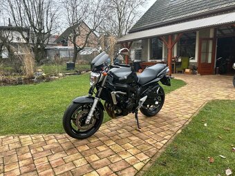 Yamaha FZ6N - 2
