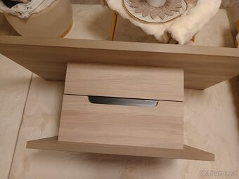 Pevný konferenční stůl - 2