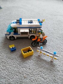 Lego City policejní auto - 2