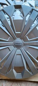 Prodám kryty - poklice originál AUDI rozměr 17" - 2