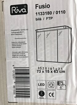 Zrcadlová skříňka Fusio LED - 2