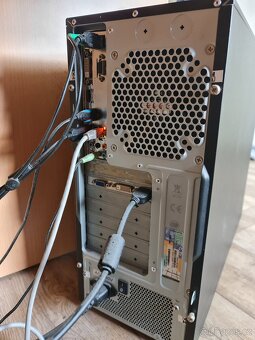 PC sestava - 2