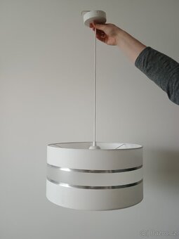 Lustr na lanku CORAL 1xE27/60W/230V bílá - 2