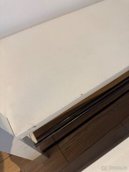 Prodam vesak a lavici s botnikem Hemnes - 2
