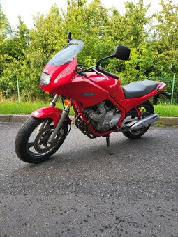 YAMAHA XJ 600 DIVERSION - 2
