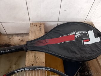 Tenisové rakety,1 sgvos. - 2