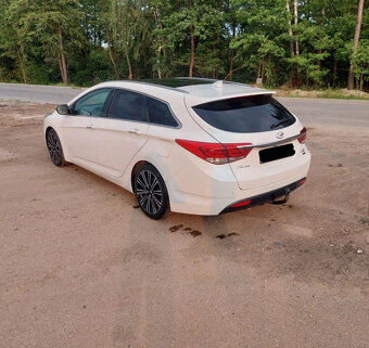 Hyundai i40 1.7 CRDi DCT Premium Automat - 2