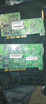 2 ks grafických karet ATI Radeon - 2