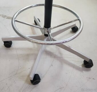 Židle barova Vitra. 04 counter - 2