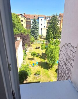 Pronájem bytu 1+kk+ zahrada, v koperníkově ul. v Plzni- Jižn - 2