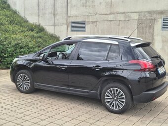 PEUGEOT 2008 1.2i automat - 2