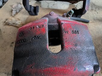 Přední brzdové třmeny a držáky 312 + 288 mm Octavia 2, Toura - 2