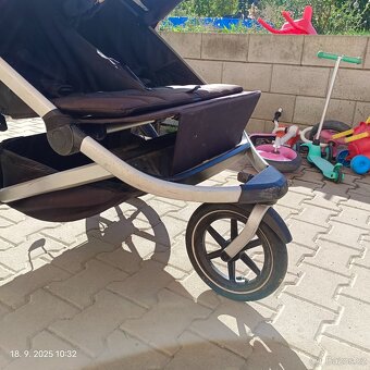 Thule Urban Glide 2 Double Black - 2