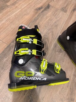 Nordica dětské lyžáky vel.25 - 2
