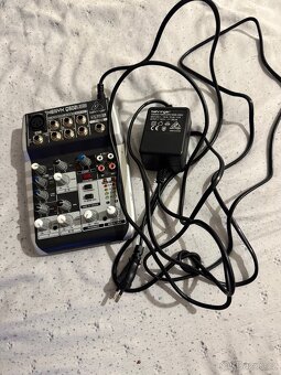 Prodám mixer i s microfonem - 2