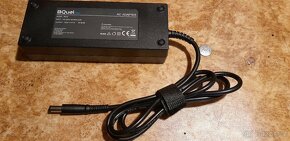 Univerzální adaptér k notebooku 130 wattů - 2
