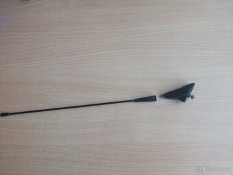 Střešní anténa na auto - 2