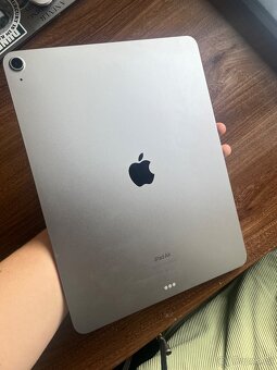 iPad Air 13” M2 (2024) 128GB Space Gray + klávesnice - 2