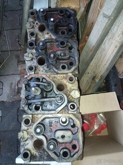 Hlavy Zetor major - 2