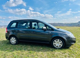 Opel Zafira - 2