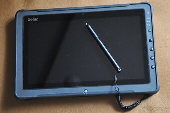 Vojenský/průmyslový tablet GETAC F110 - 2