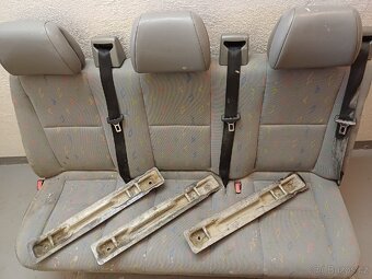 VW Crafter zadni trojsedacka - 2