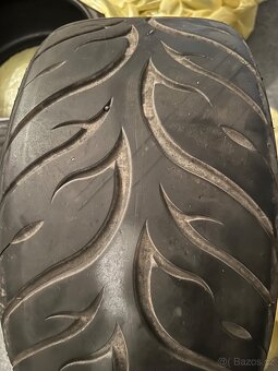 Federal 595 RS-RR 235/40/18 - 2