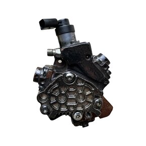Vstřikovací čerpadlo BOSH 059130755S 3.0TDI 176KW V6 CAPA - 2