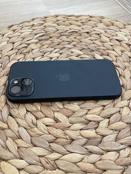 iPhone 15 128GB - 2