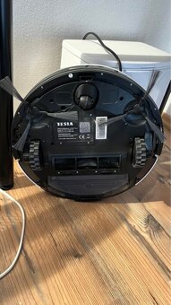 Tesla robostar IQ400 robotický vysavač - 2