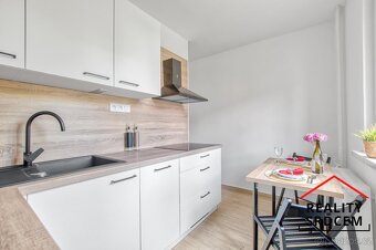 Pronájem družs. bytu o velikosti 2+1+lodžie/55 m2 na ul. Na - 2
