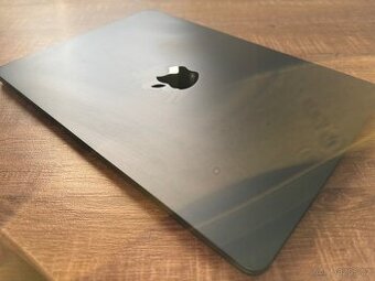 MacBook Air M2 (2022) - 2