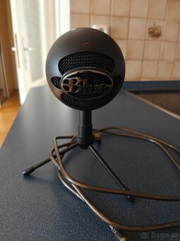 Blue Snowball Ice - Black - 2