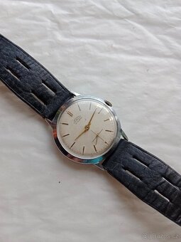 Staré,funkční, hodinky Prim typ 0111 - 2