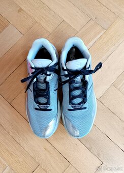 Basketbalové boty New Balance Two Wxy v4 vel. 43 - 2