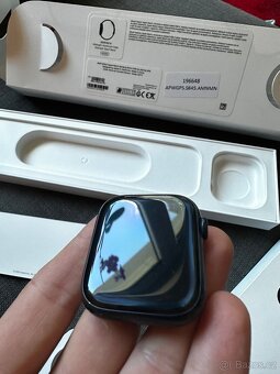 Apple Watch 8 - 2